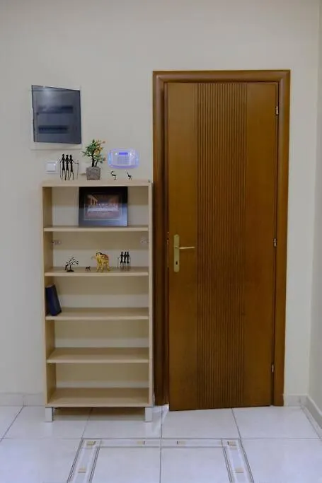 White Tower Office-Apartment Thessaloniki 0*,  Griekenland